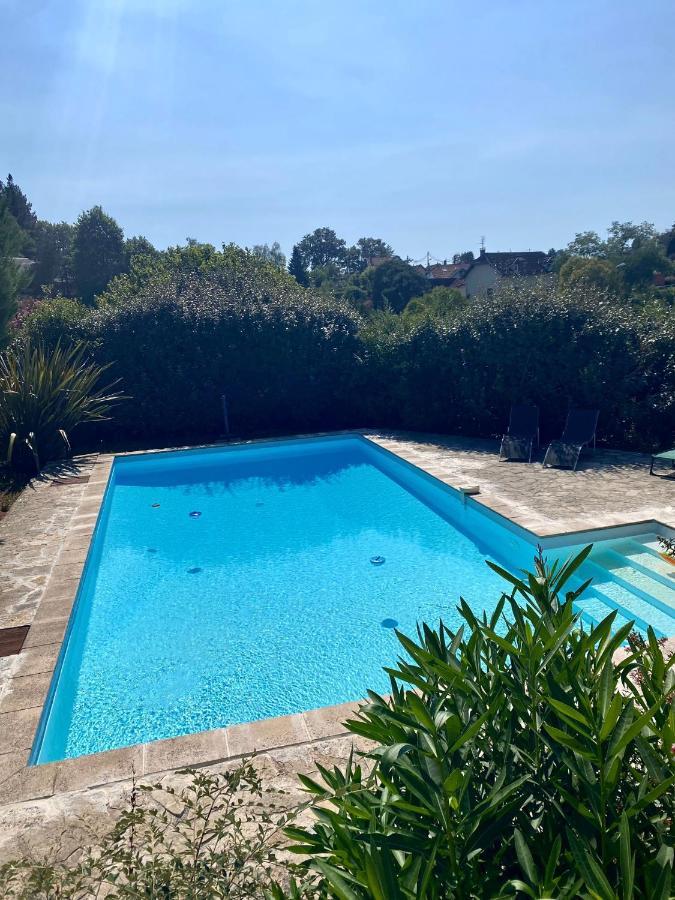 Agreable Petit Gite Avec Piscine Et Jardinet Salies-de-Bearn Exterior photo