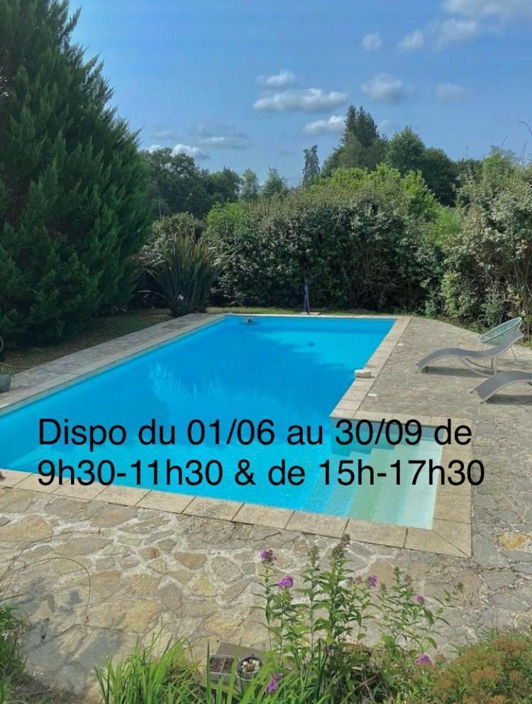 Agreable Petit Gite Avec Piscine Et Jardinet Salies-de-Bearn Exterior photo